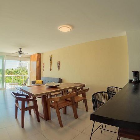 Beachfront Luxury Apartments Cancún Kültér fotó