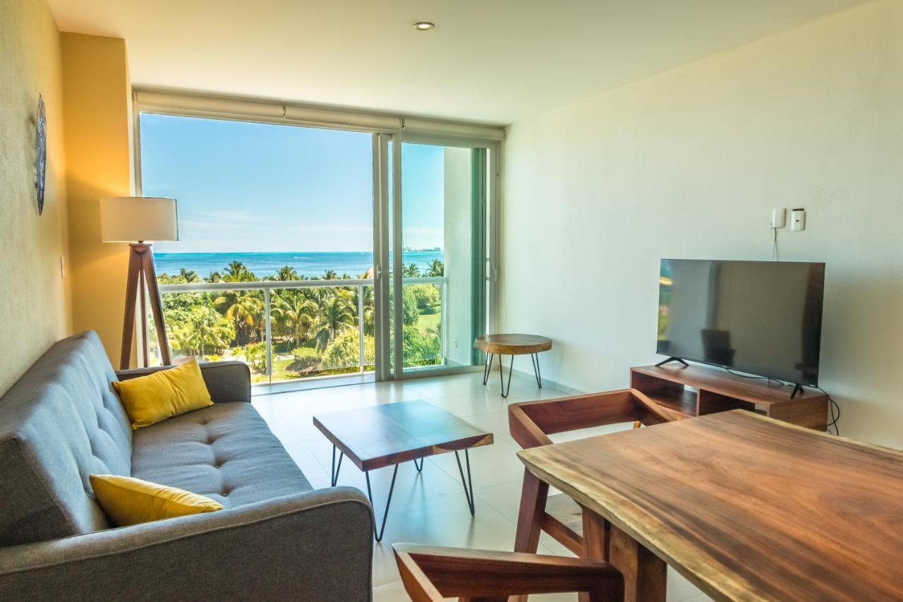 Beachfront Luxury Apartments Cancún Kültér fotó