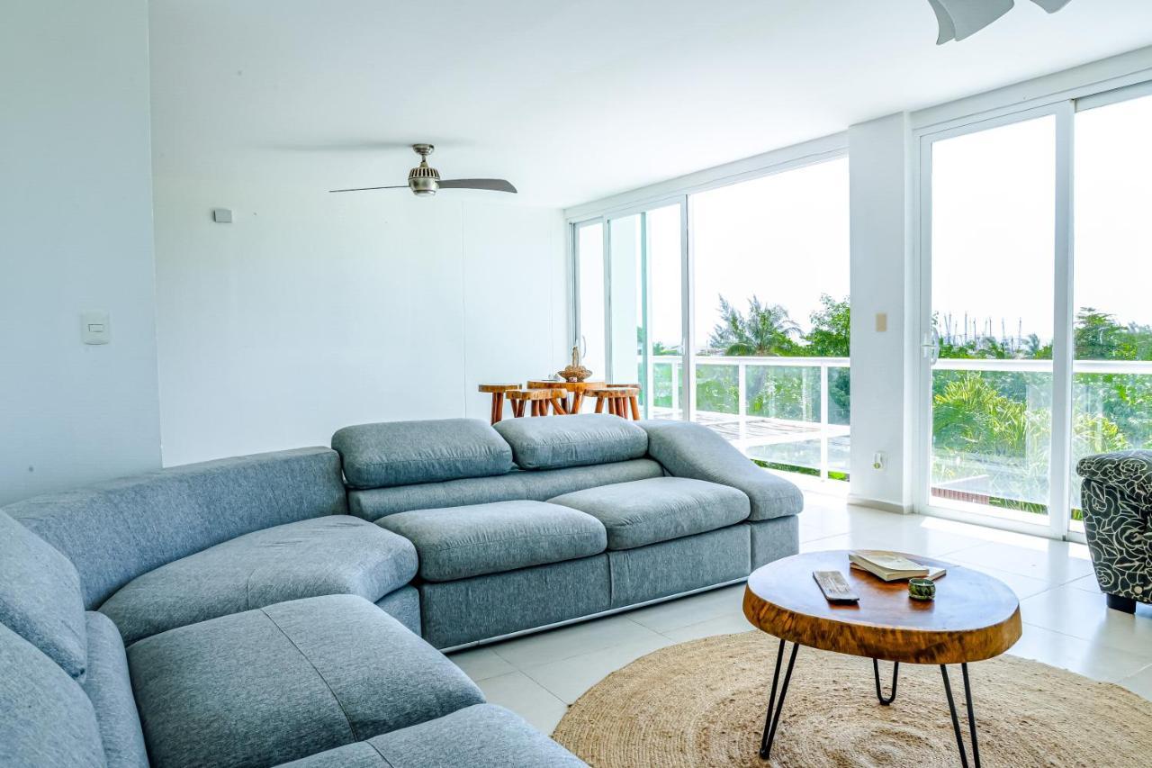 Beachfront Luxury Apartments Cancún Kültér fotó