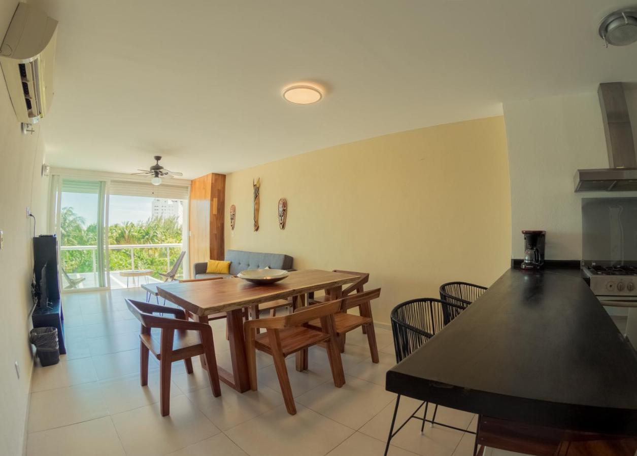 Beachfront Luxury Apartments Cancún Kültér fotó